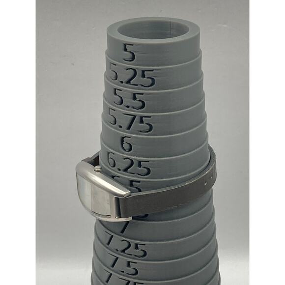 Eddie Bauer Curved Face Womens Watch 22mm - Fresh Battery - Adjustable - WR 3ATM - Picture 13 of 13